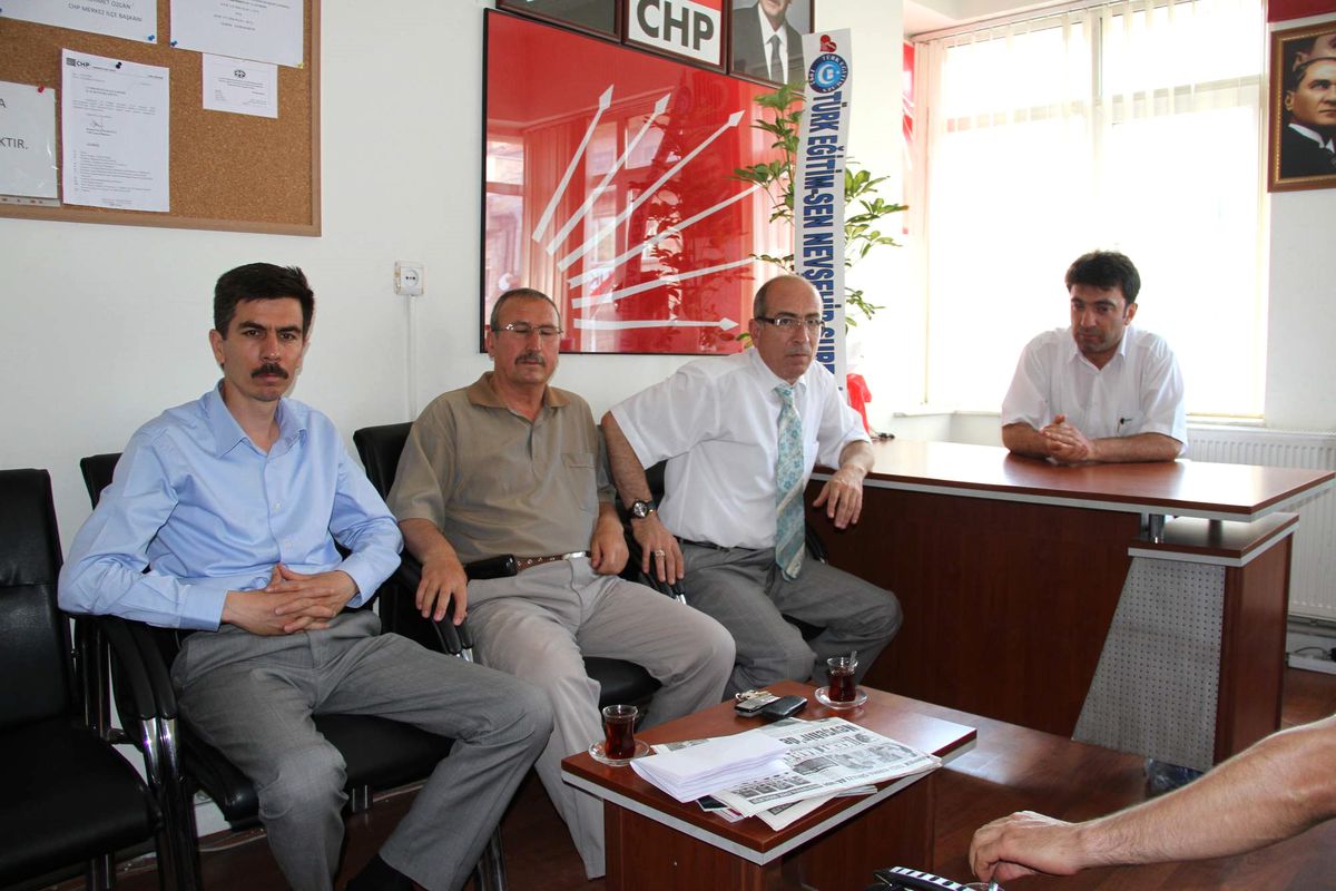 Türk Eğitim-Sen\'den Muhalefet Partilerine Ziyaret