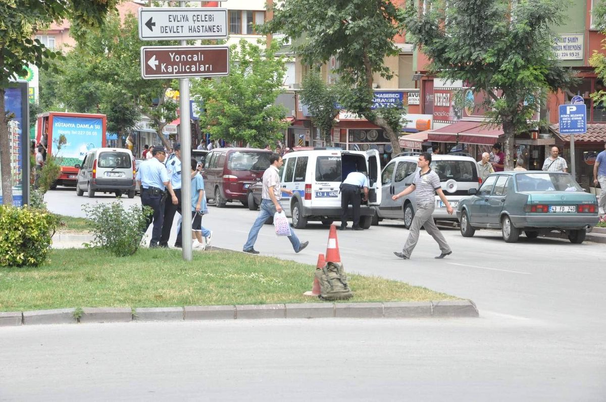 Unutulan Çanta Paniğe Neden Oldu