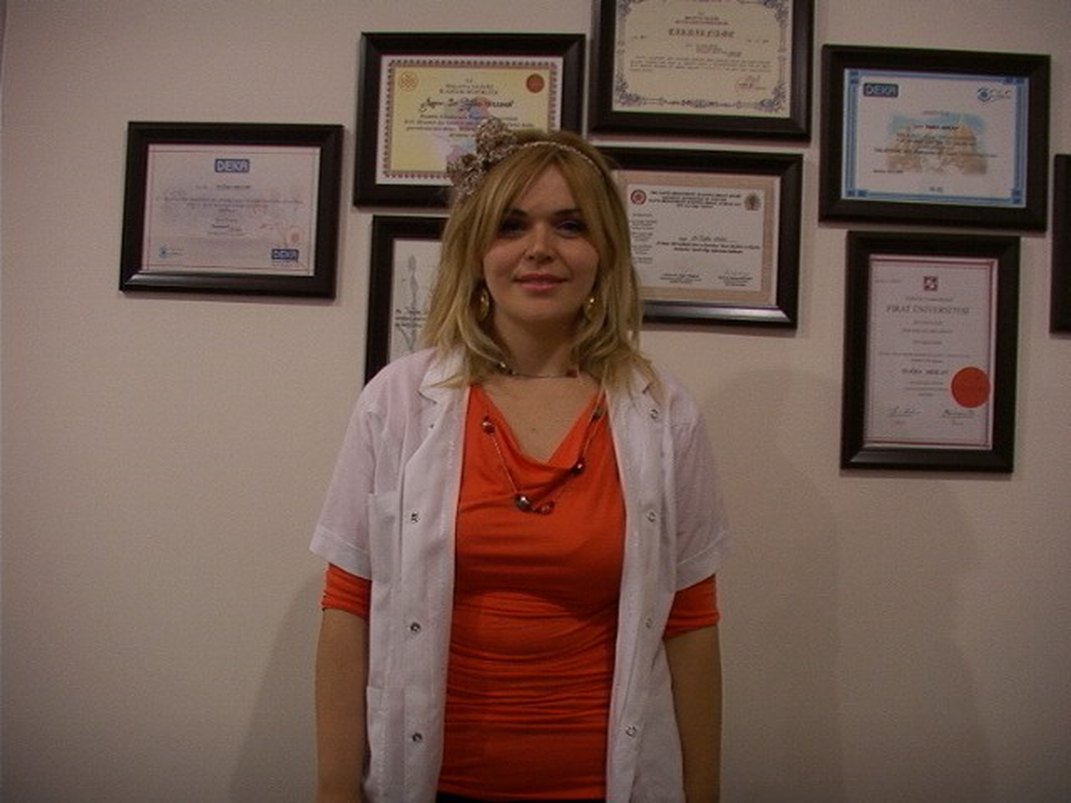 Uzmanlar Sıcaklar İçin Güneş Kremi Öneriyorlar