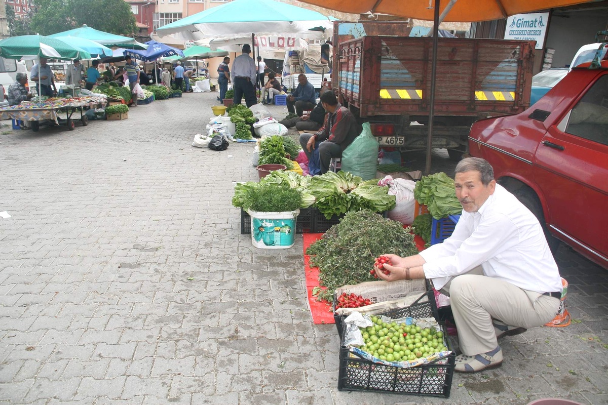 Yozgat\'ta Yerli Ürünler Tezgahlara İndi