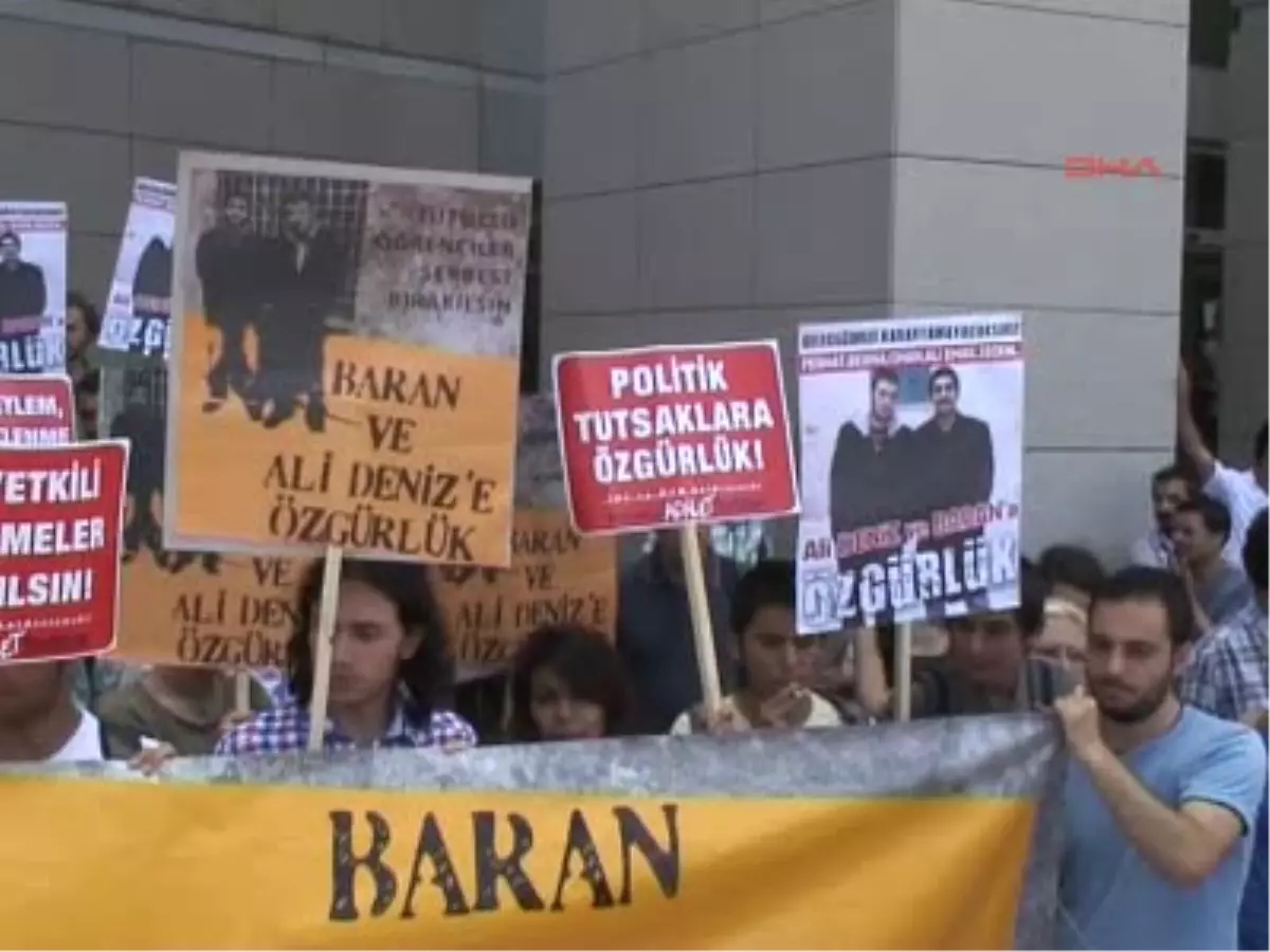 2.5 Yıldır Tutuklu Olan 2 Üniversite Öğrencisi Tahliye Edildi