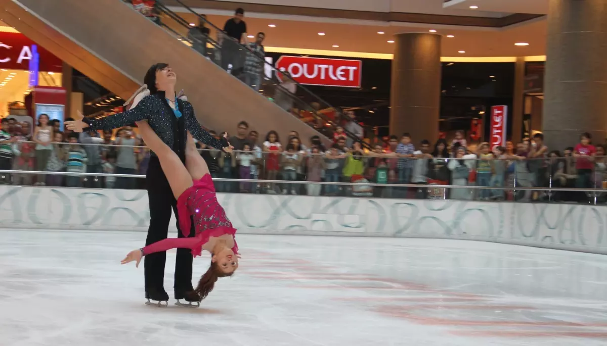 Adanalı Buz Dansını Sevdi