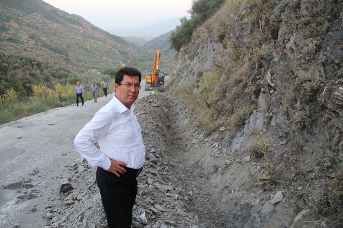 AK Parti\'li Kılınç; "Millete Efendilik Değil Hizmetkarlık Var"