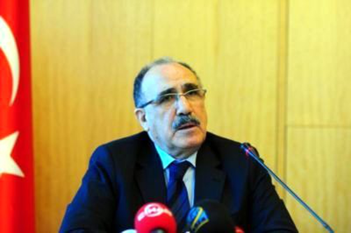 Atalay, Suriye Sınırından Her Gün 400-500 Kişinin Türkiye\'ye Girdiğini Açıkladı