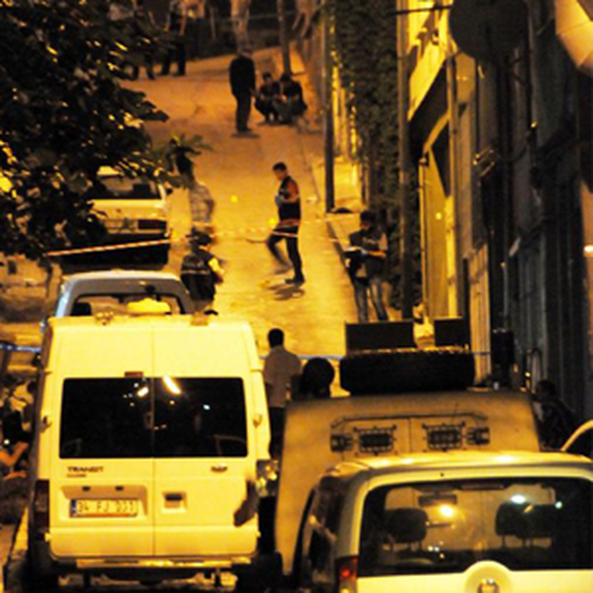 Beyoğlu\'nda Kız Meselesi Kavgası: 2 Ölü