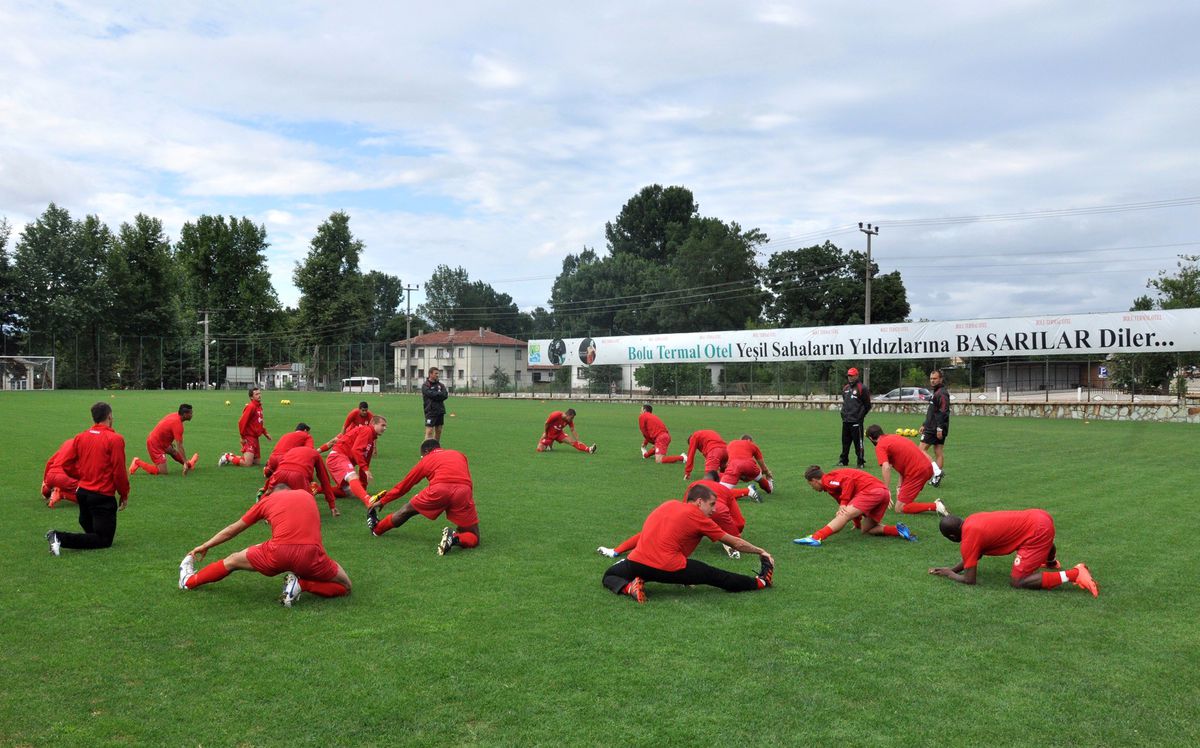 Cska Sofia Bolu\'da Kampa Girdi