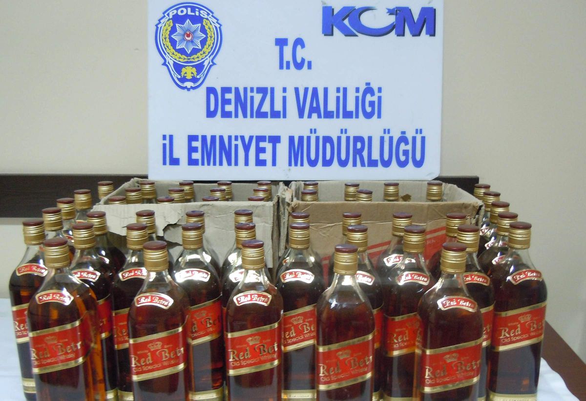 Denizli\'de Kaçak Viski Operasyonu