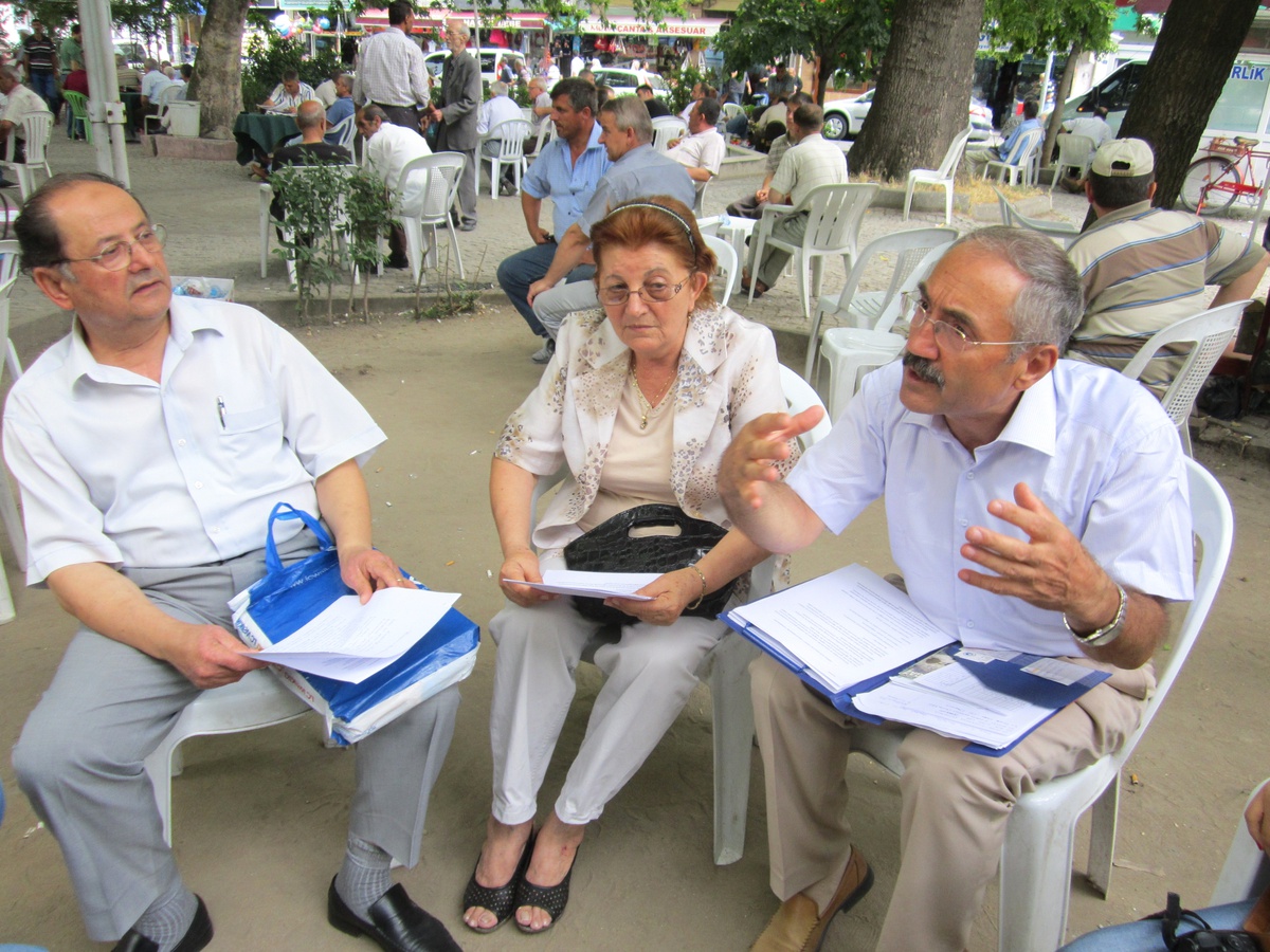 Emekliler Meclisi\'nden Anket Uygulaması