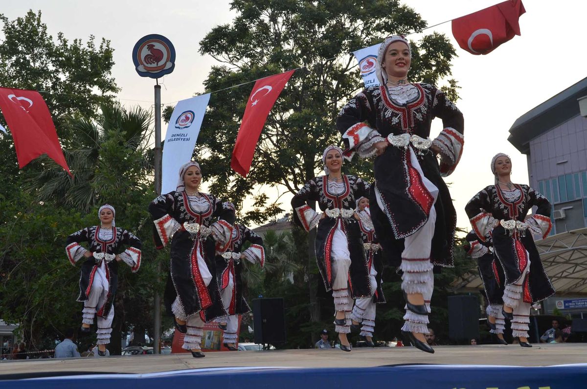 Festival Coşkusu Devam Ediyor