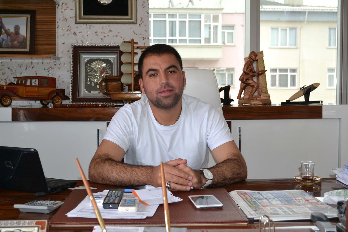Futbola Devam; Voleybola Tamam