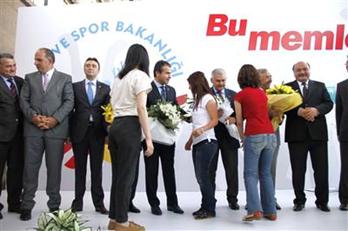 Gençlik Treni İlk Yolcularını Uğurladı