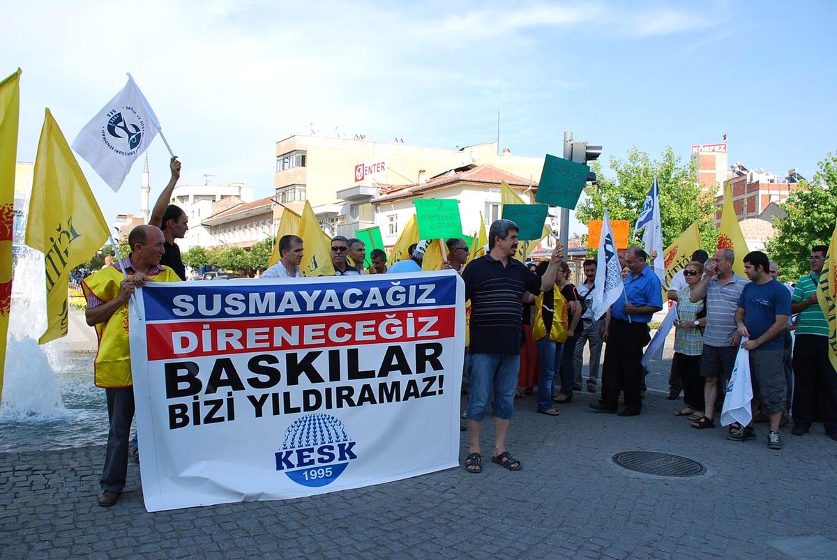 Kesk, Gözaltılara Tepki Gösterdi