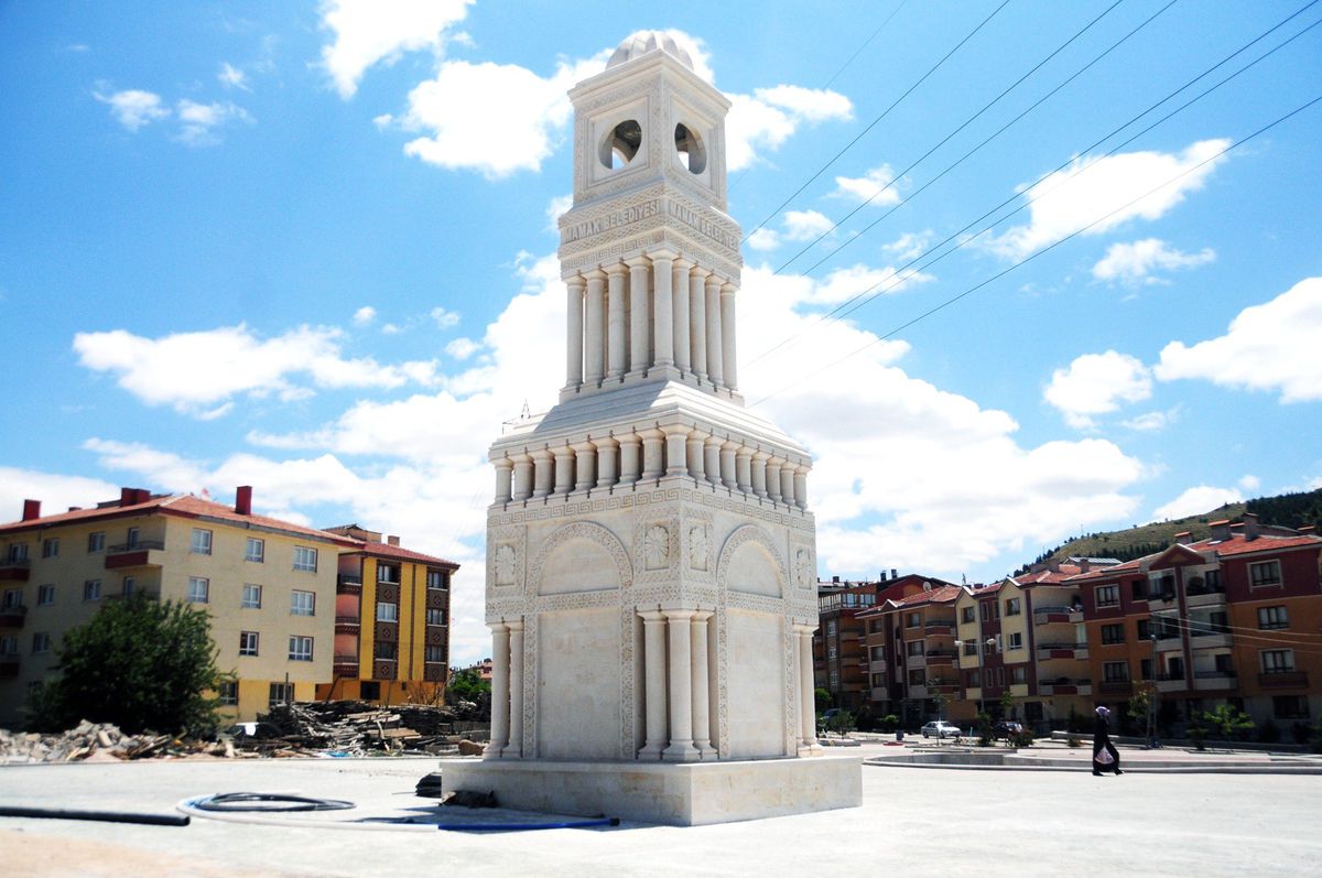 Midyat\'ın Ünlü Taşı Mamak\'ı Süslüyor