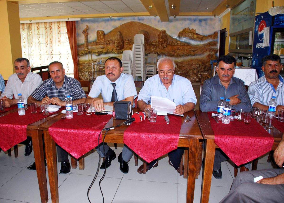 Muhtarlar Akmercan\'a Tepki Gösterdi