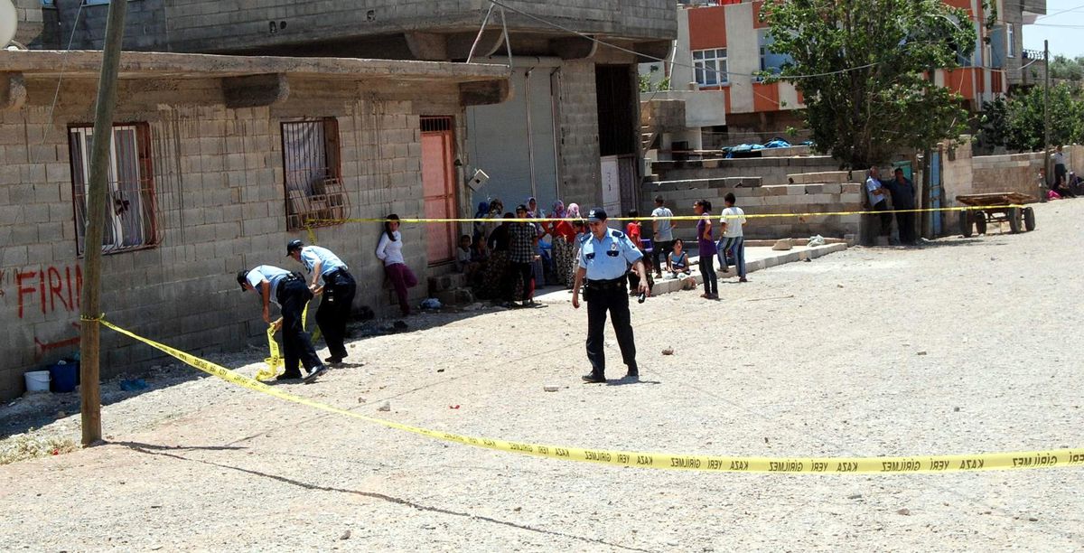 Nizip\'te İki Aile Arasında Kavga: 12yaralı