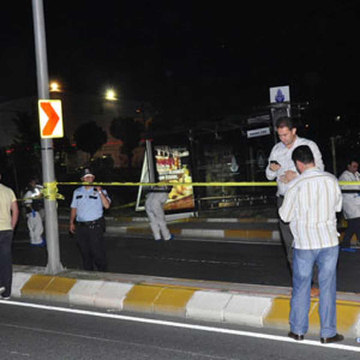 Sarıyer\'de Polise Saldırı