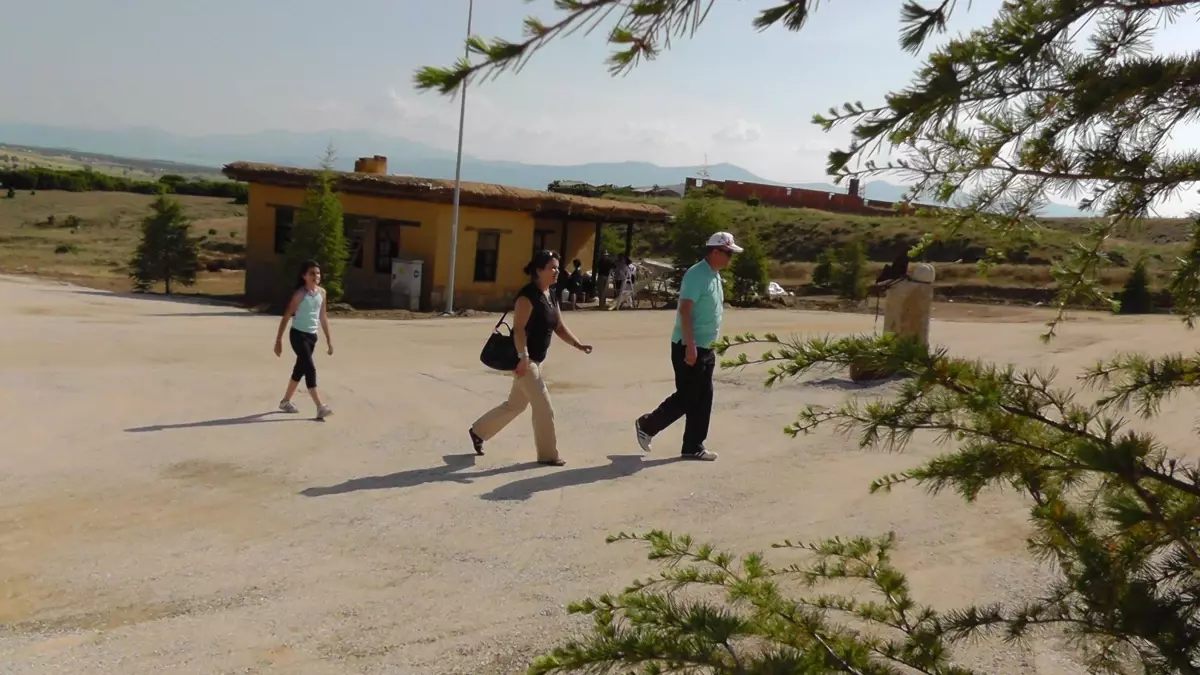 Şükran Köyü'nde Yaşam Başladı