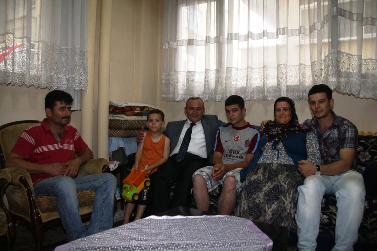Vali Kızılcık\'tan Yeşiltaş Gazisi Arslan\'a İş Sözü