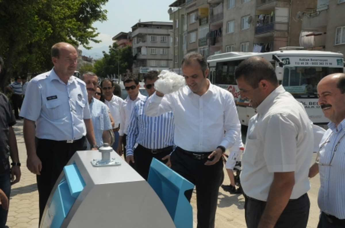 Yer Altı Çöp Konteynırları Montaj İşleminde Sona Gelindi
 

