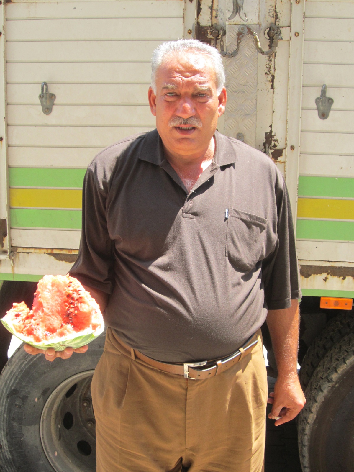 "Adana\'dan Gelen Karpuzlar Kelek Çıkıyor"