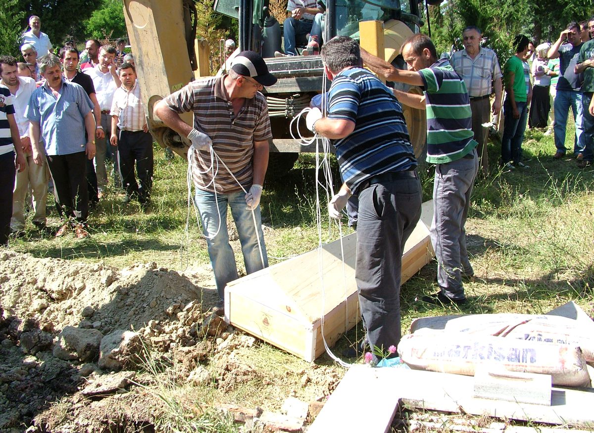 Balayındaki Matbaacı Kene Kurbanı Oldu