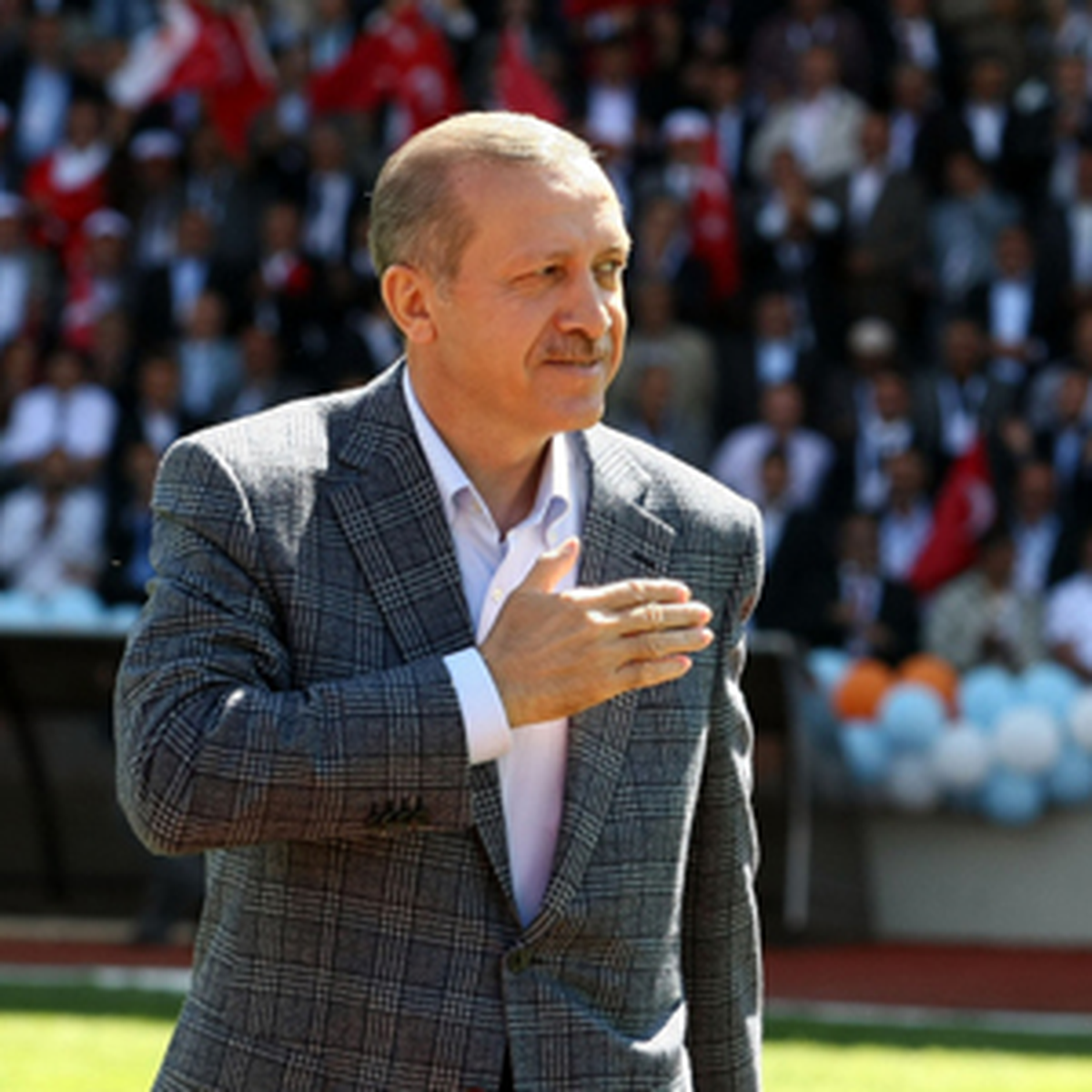 Başbakan Erdoğan\'a Sevgi Sali