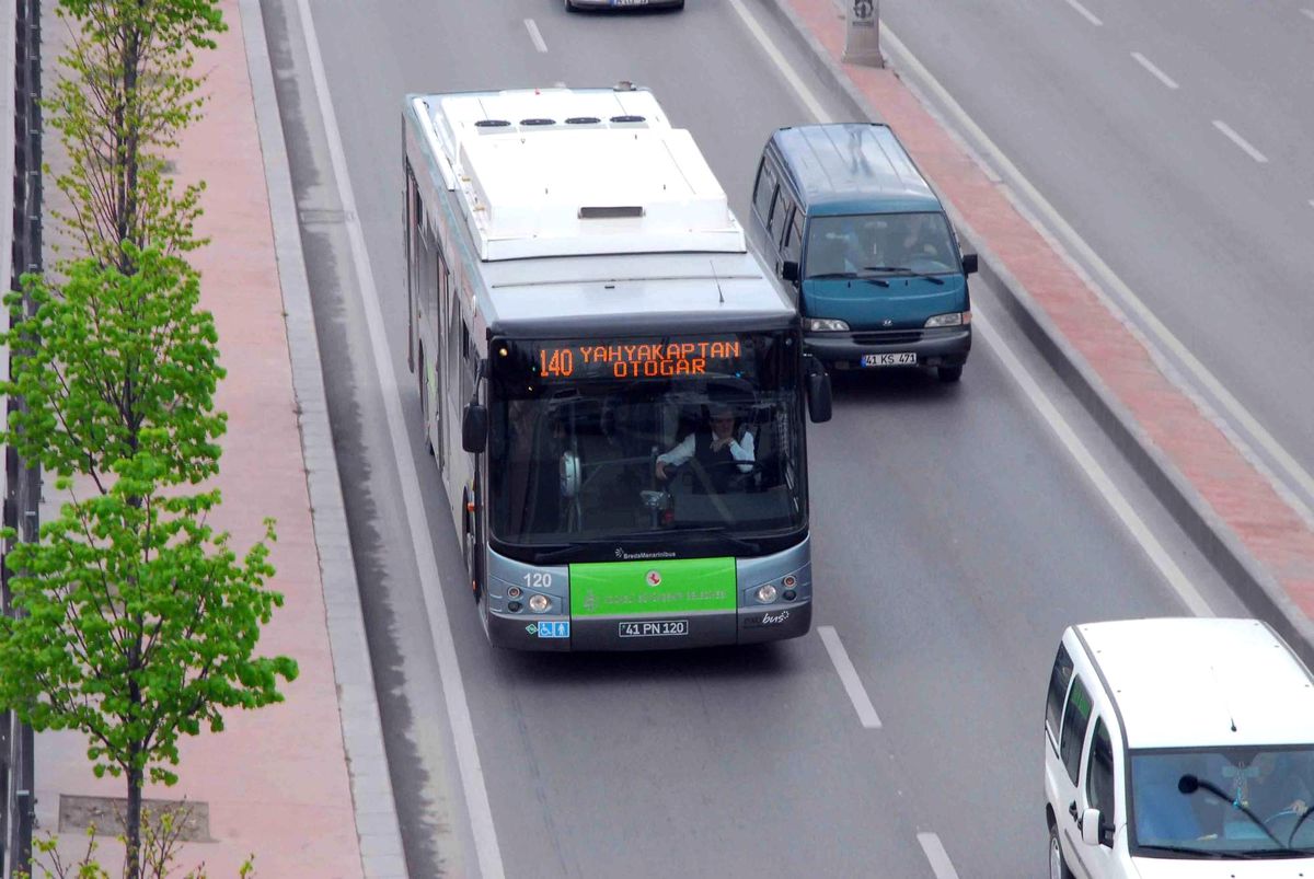 Belediye Otobüslerinde Saat Değişikliği