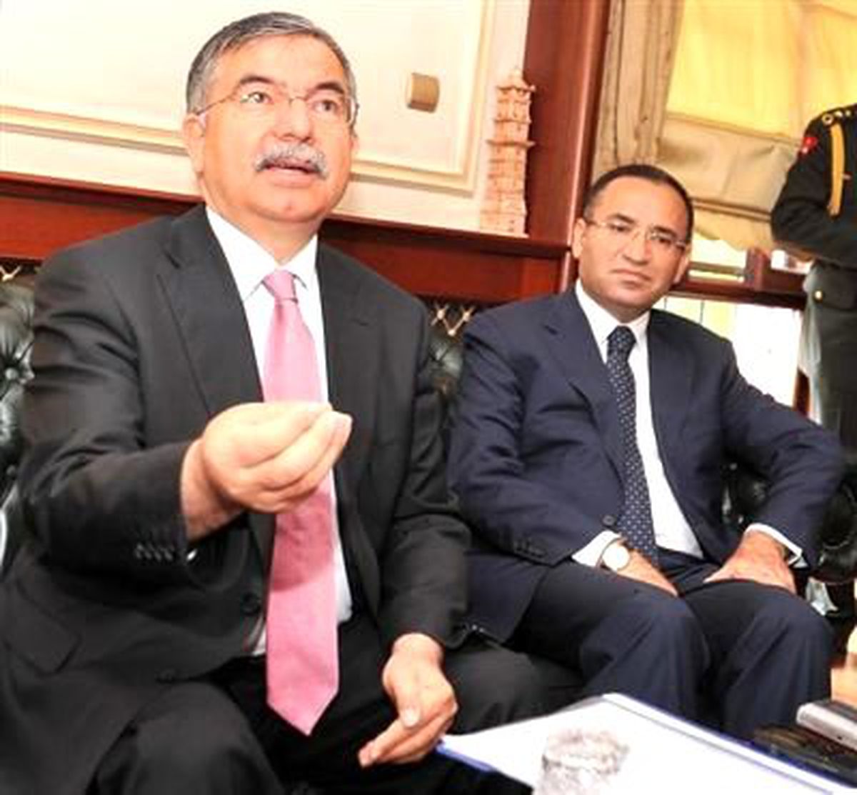 Bozdağ: Suçlara ve Cezalara İlişkin Bir Düzenleme Yapmıyoruz