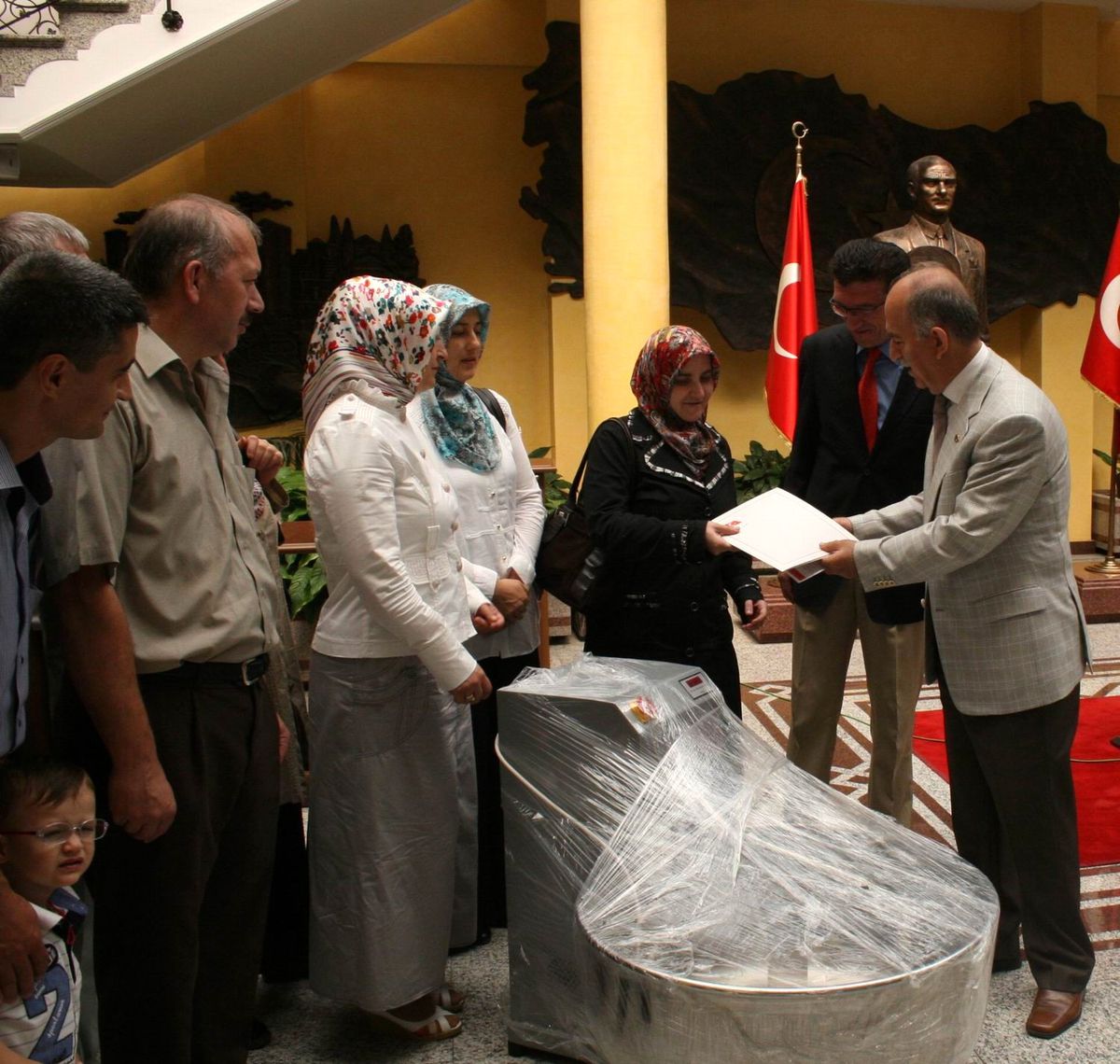 Bursa Valiliği, Üretici Köylü Kadınları Tek Çatı Altında Topluyor