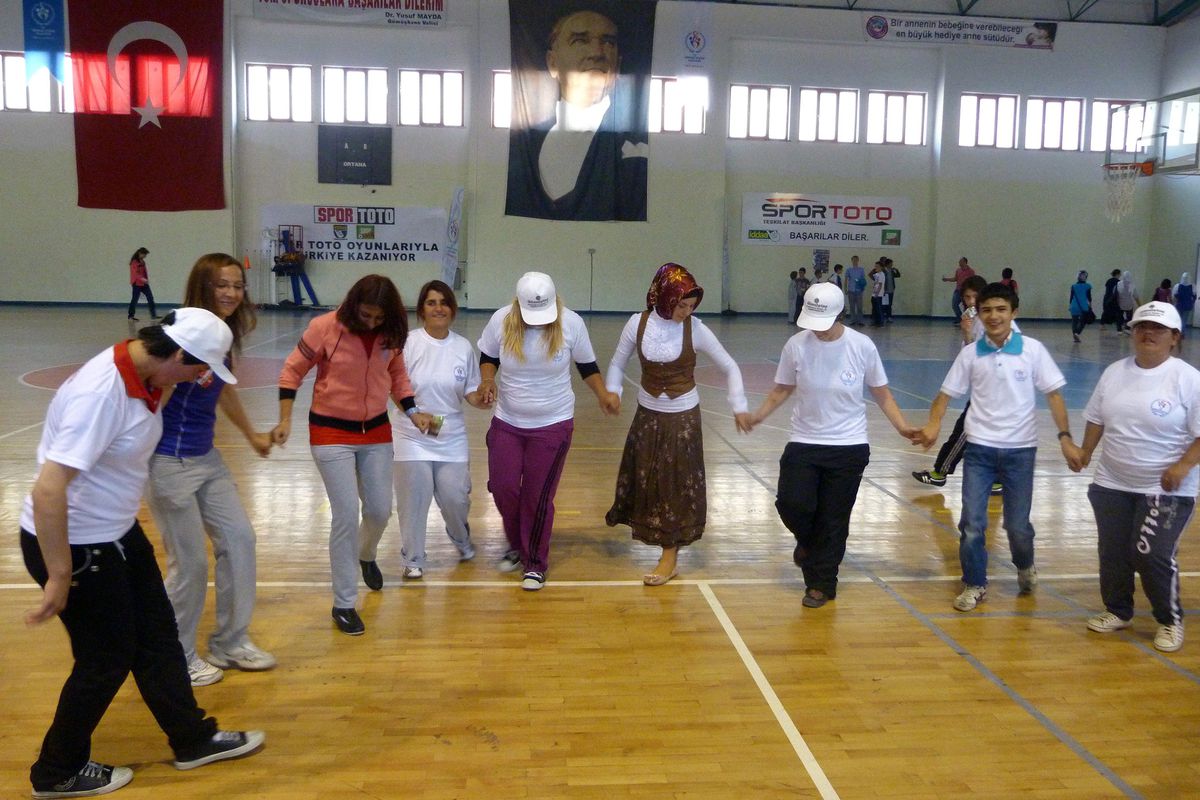 Gümüşhane\'de İl Spor Merkezi Açıldı