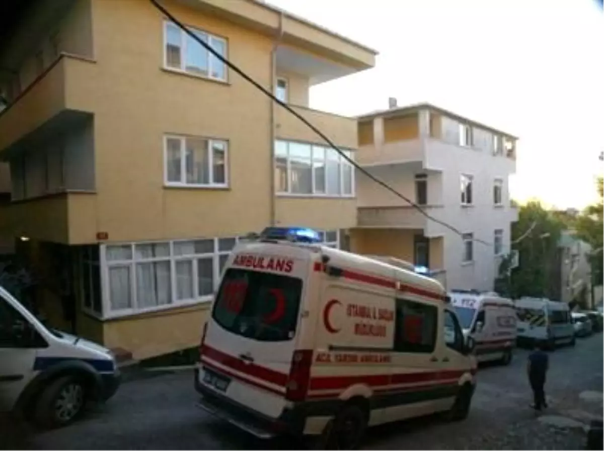 Oğlu ve Gelinini Başından Vurdu