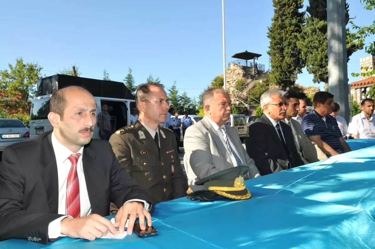 Şehitlik Korusu'nda Anma Töreni