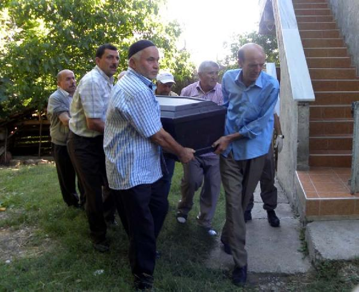 Şizofreni Hastası Genç İntihar Etti