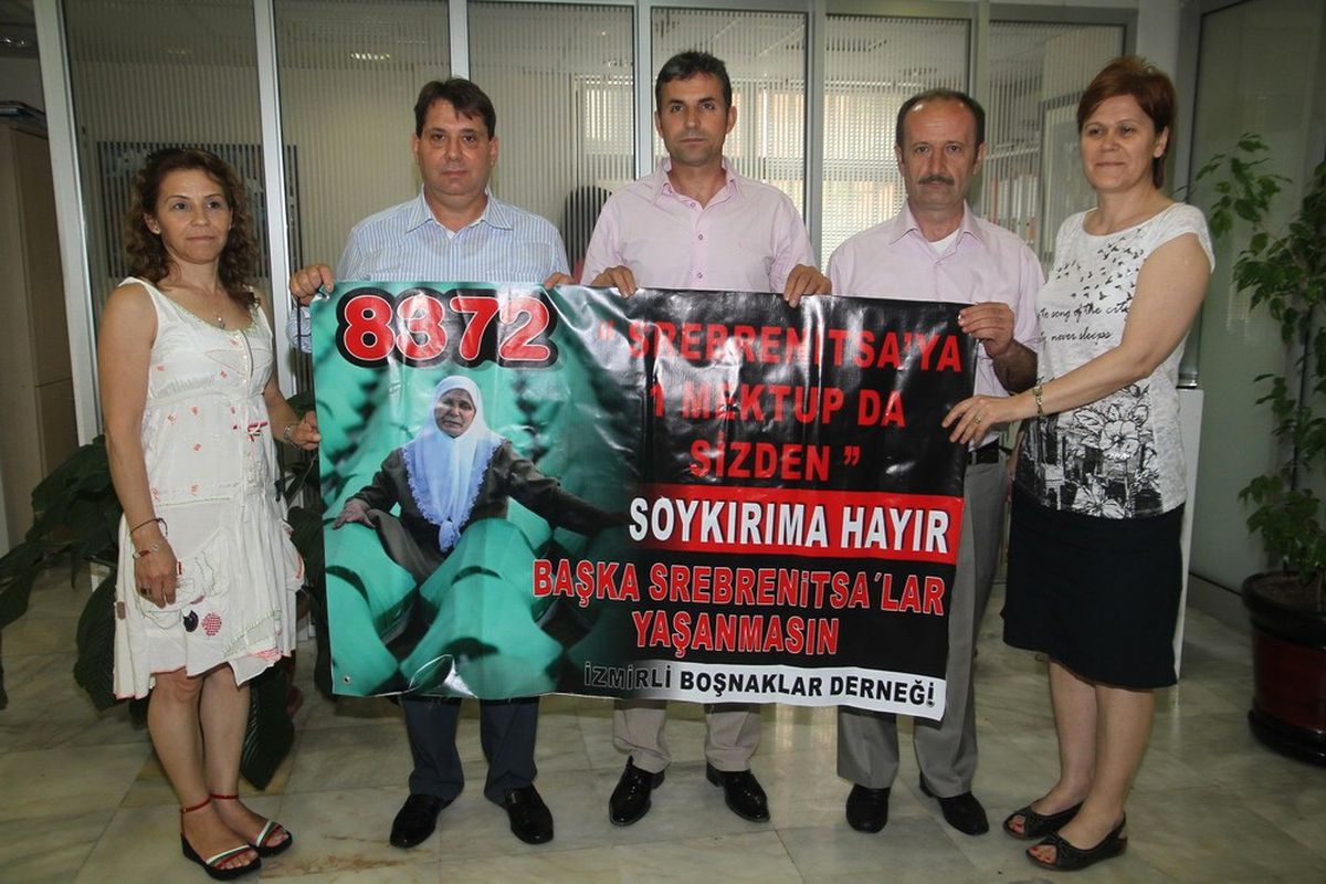 Tartan\'dan "Srebrenitsa\'ya Bir Mektup da Sizden" Kampanyasına Destek