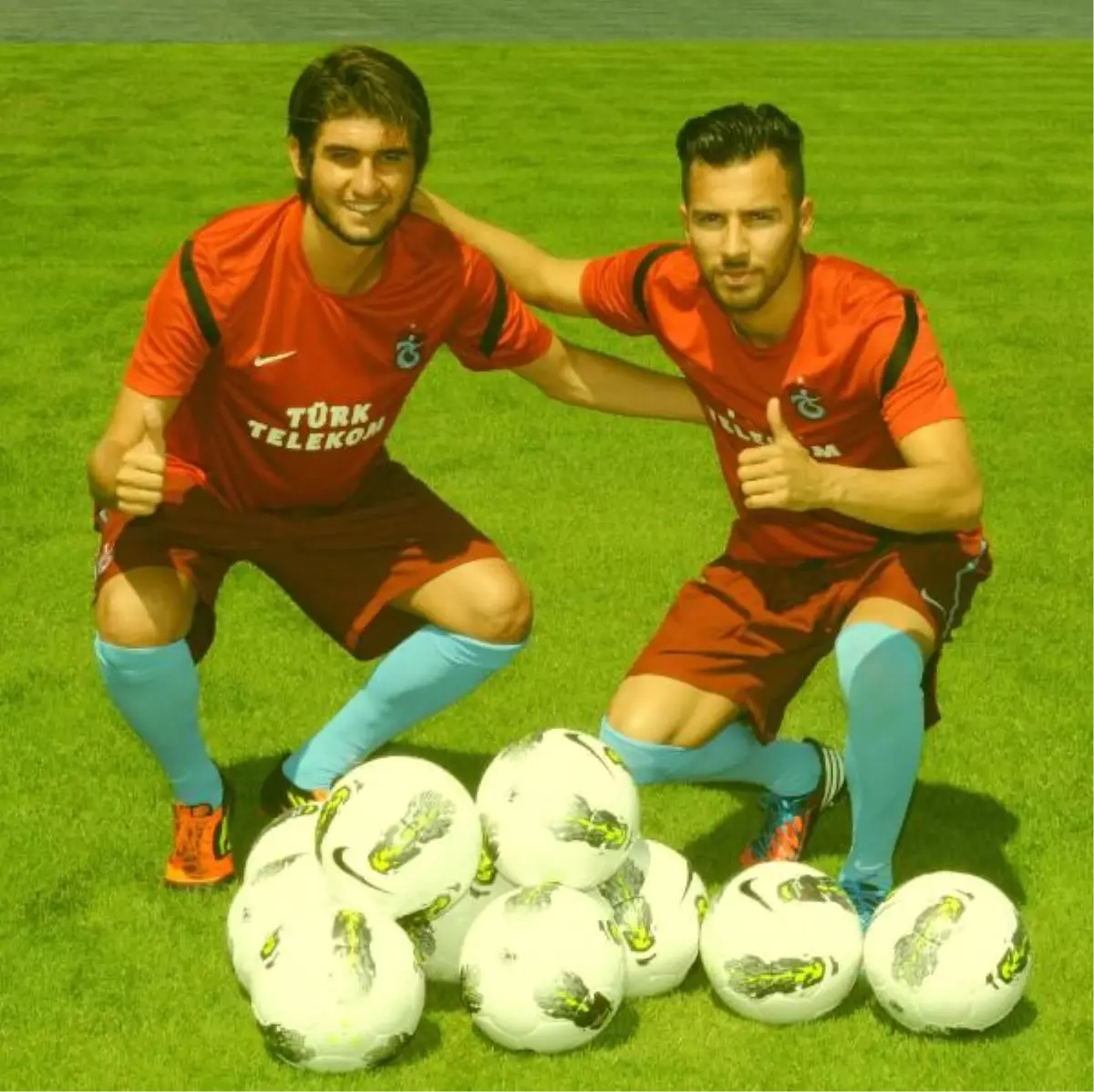 Trabzonspor\'da Çifte İmza