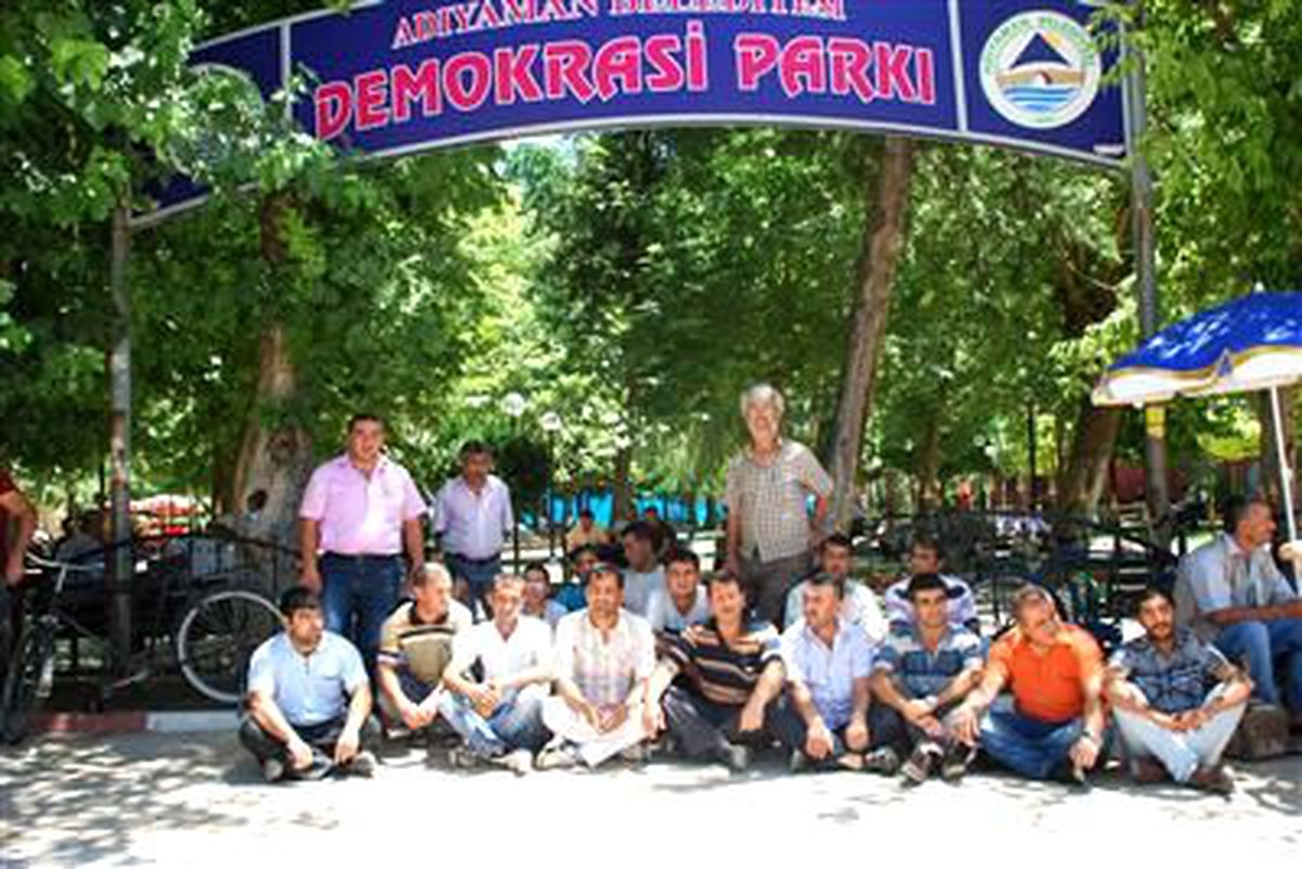 Ücret Alamayan Parkmetreciler Eylem Yaptı