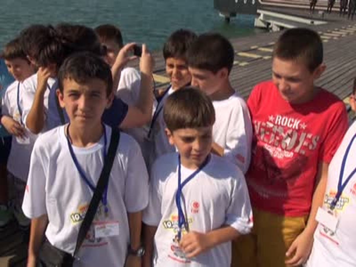 Ücretsizülker Basketbol Minikler Şenliği\'nde Basketbol da Var, Eğlence De?
