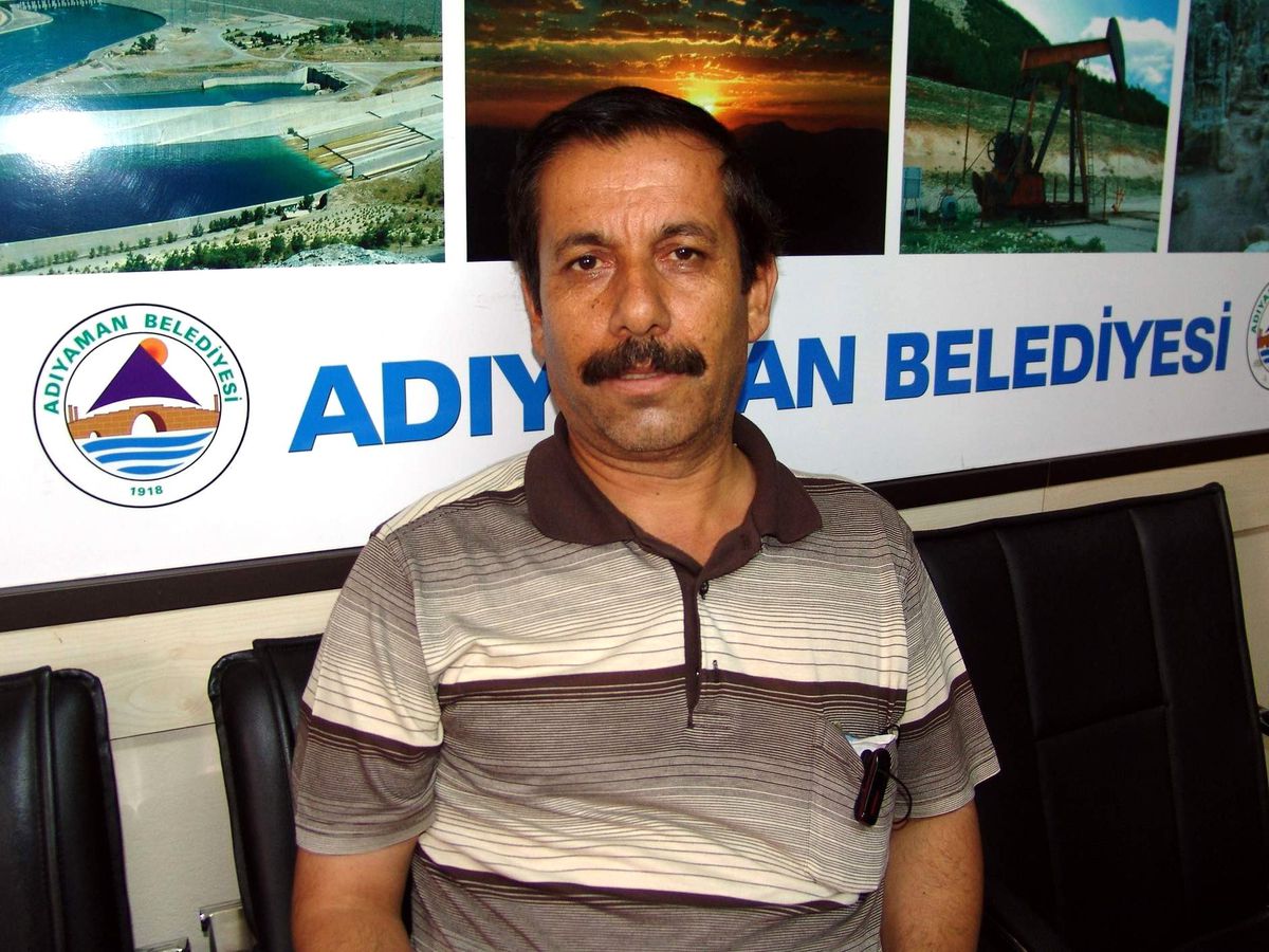 Vanlı Depremzededen Belediyeye Veda Ziyareti