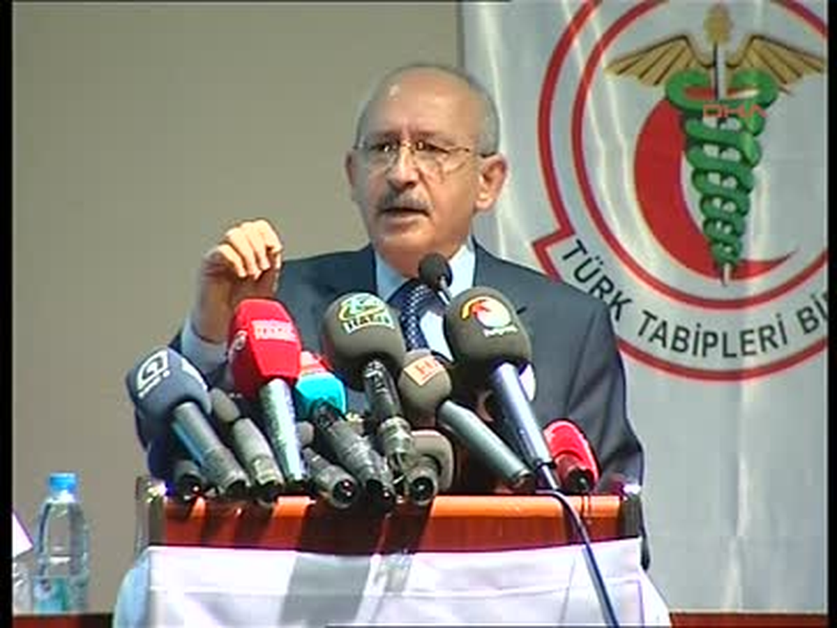 3 CHP Lideri Kılıçdaroğlu Tabibler Birliği Konferansı\'nda Konuştu
