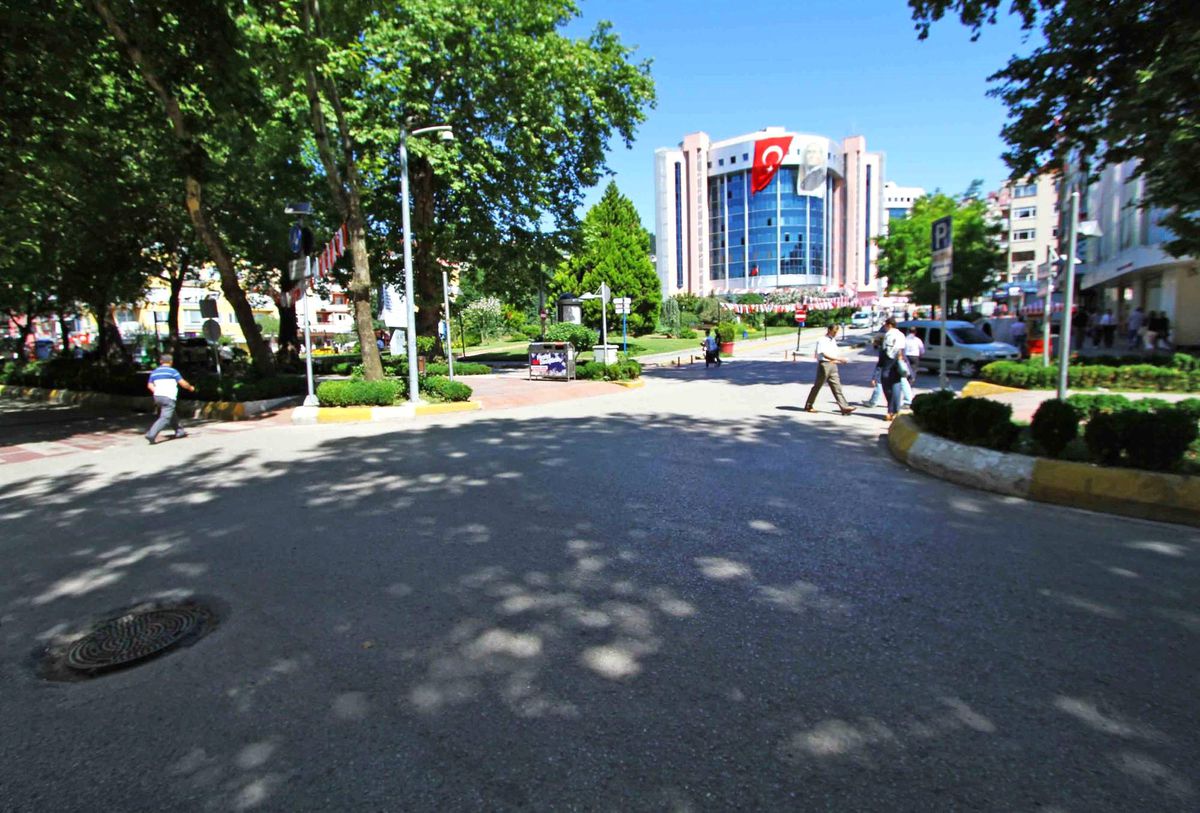 Belse Plaza Önü Yeni Bir Yüze Kavuşacak
