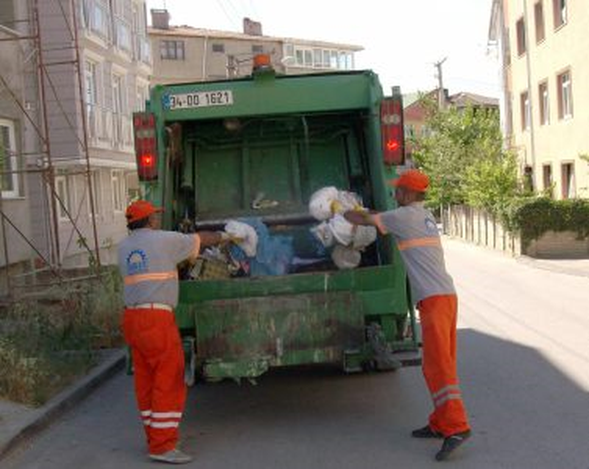 Gebze\'de Vatandaşa Çöp Uyarısı