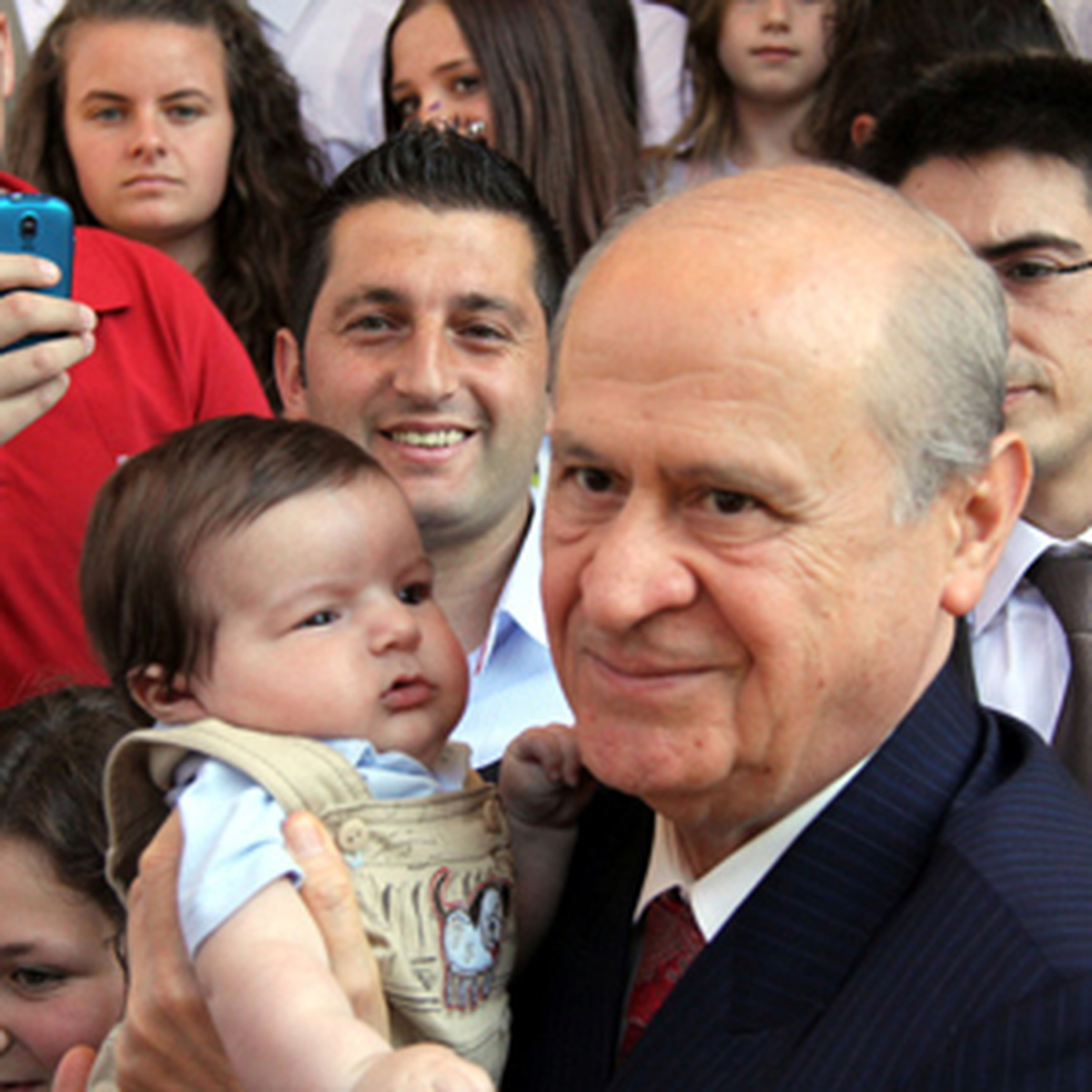 MHP Lideri Devlet Bahçeli\'nin Usküp Ziyareti