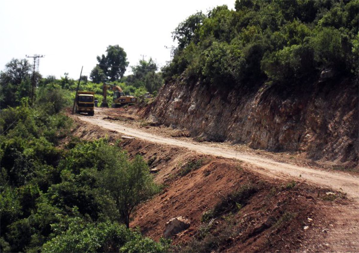 Özel İdare Yol Çalışmalarına Devam Ediyor