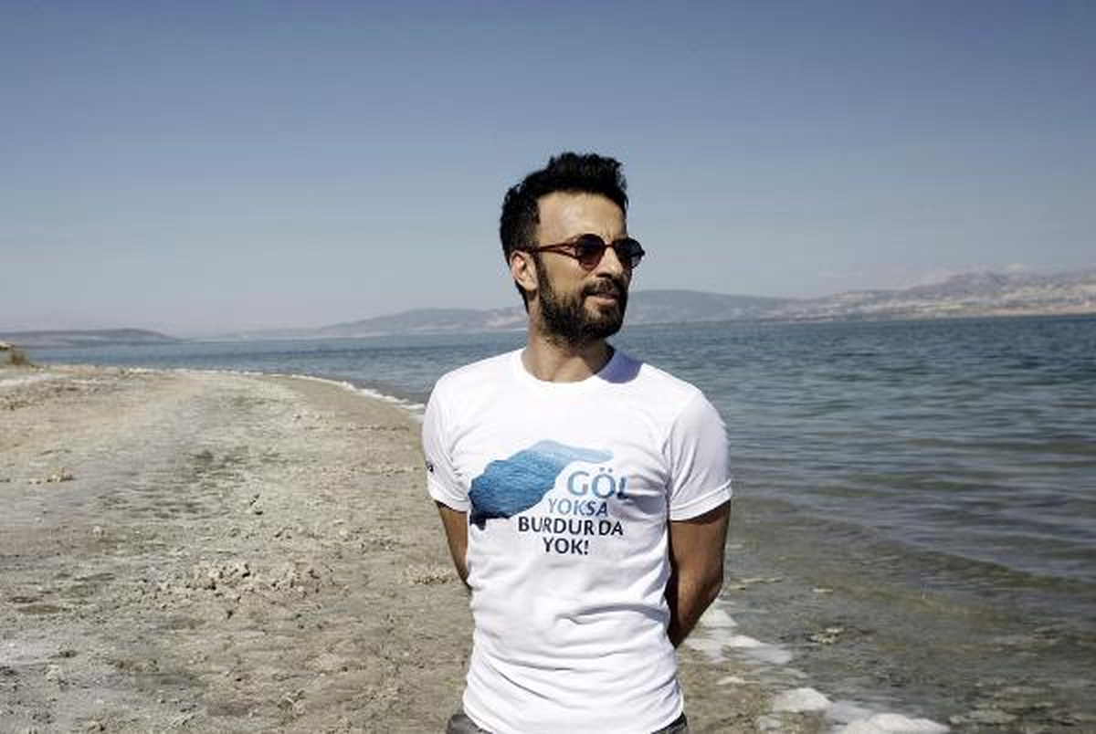 Megastar Tarkan\'dan, Burdur Gölü\'nün Korunmasına Yerinde Destek
