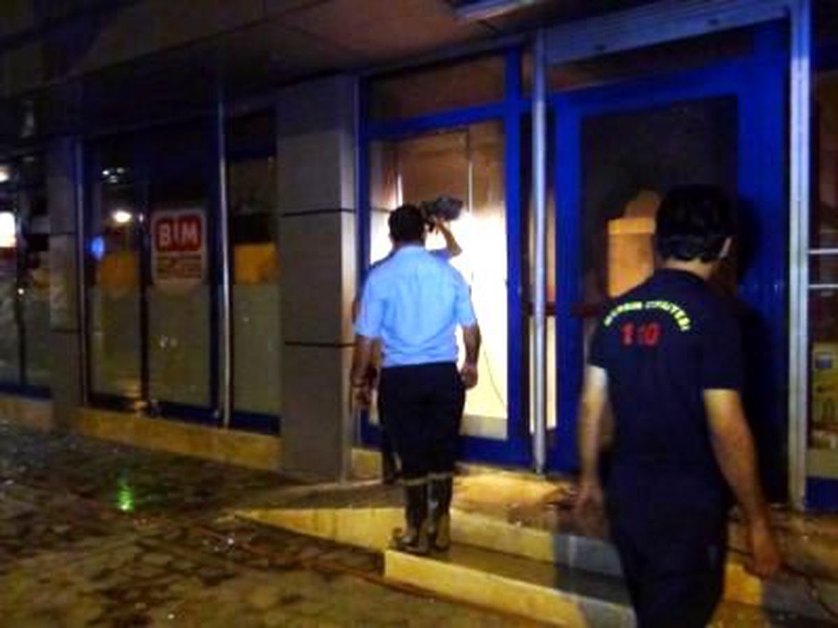 Mersin\'de İş Yerlerine Molotoflu Saldırı