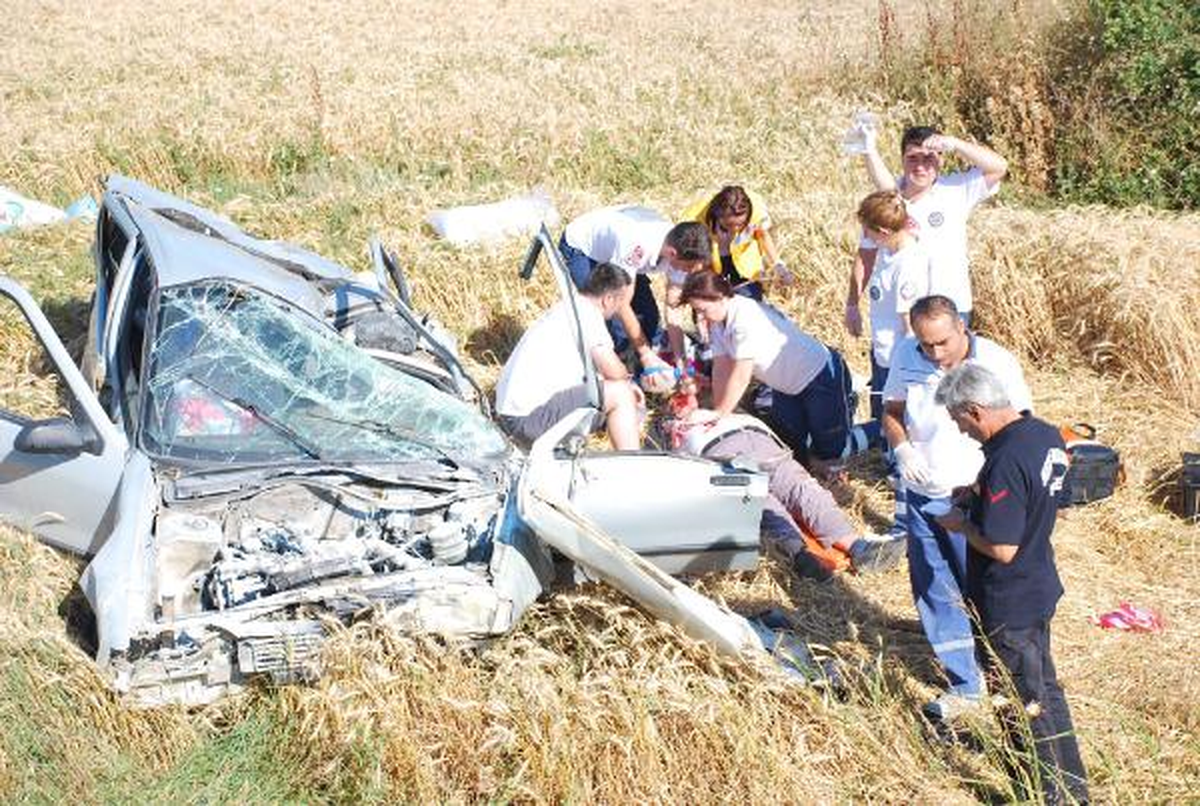 Mustafakemalpaşa\'da Kaza: 1 Ölü