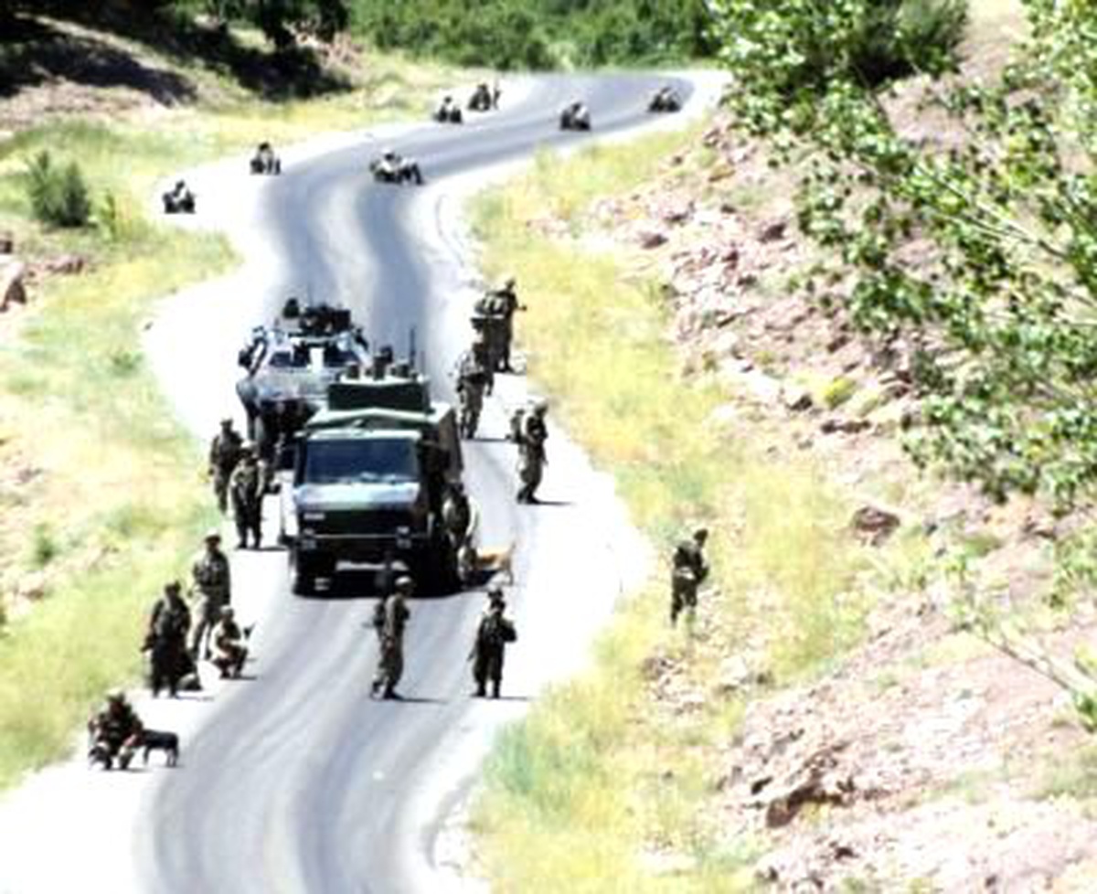 PKK Aynı Yolu Bir Günde İki Kez Kesti