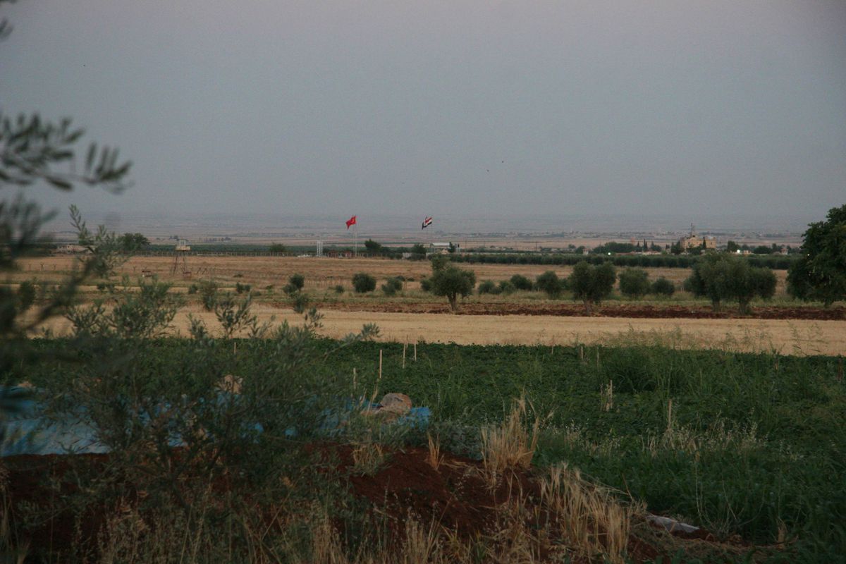 Sınırın Suriye Tarafında Çatışma: 3 Yaralı