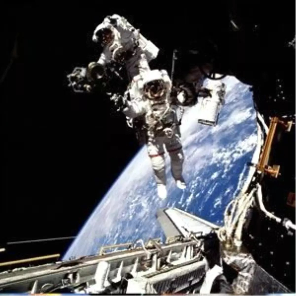 Soyuz Uzay Kapsülü Dünya'ya Döndü