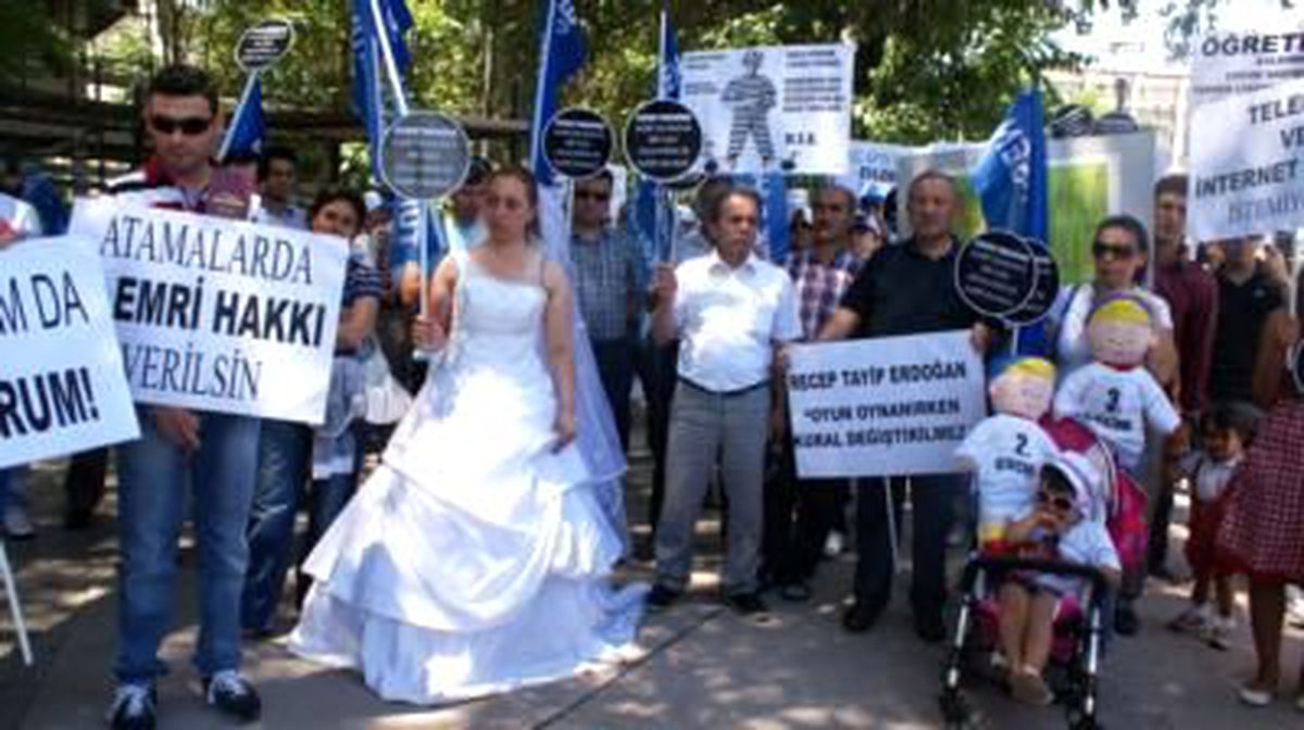 Türk Eğitim-Sen, Eş, Sağlık ve Öğrenim Mağduru Öğretmenler İçin Eylem Yaptı